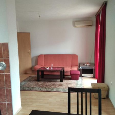 Апартаменты Apartman Asi Мостар Экстерьер фото